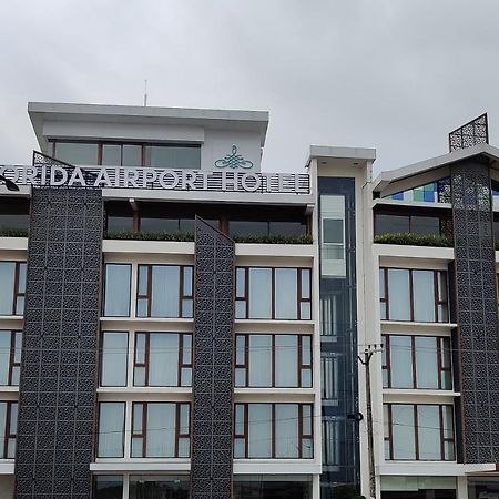 Florida Airport Hotel Kochi نيدومباسيري المظهر الخارجي الصورة